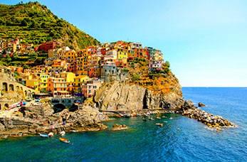 Pretty houses on La Spezia cliff face