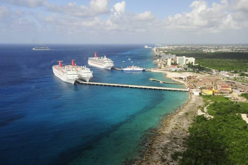 Carnival cruise ships in Puerta Maya Mexico